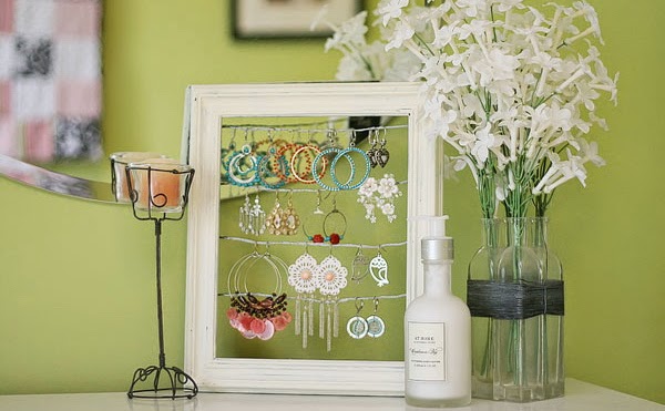 Jewelry storage ideas: how to make DIY jewelry stand