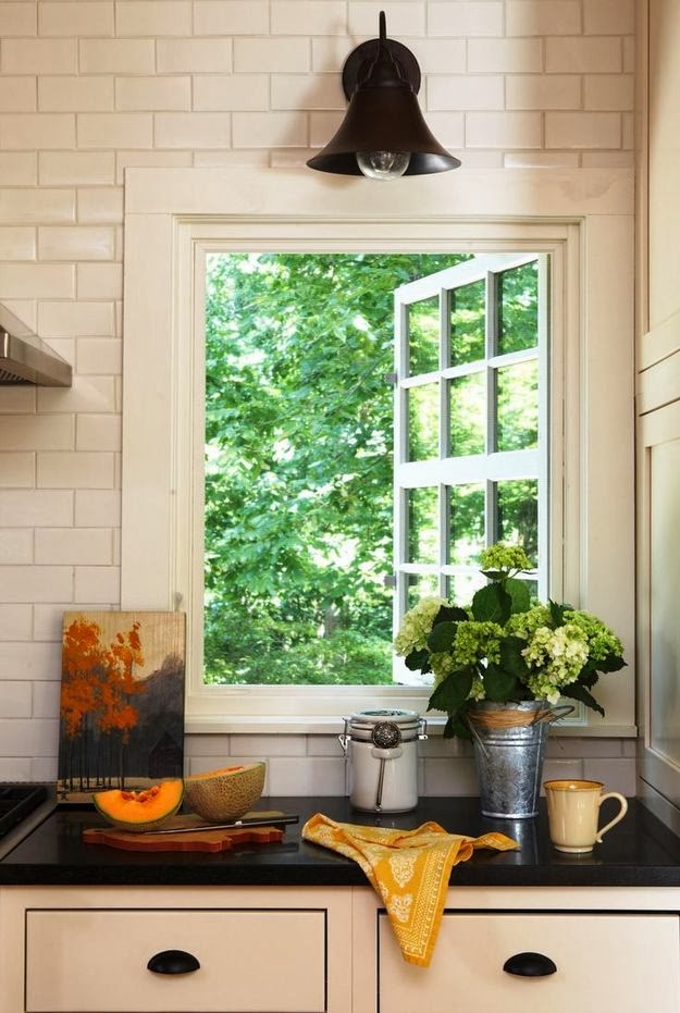 8 functional kitchen window ideas