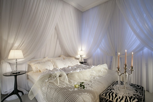 Top ideas Romantic style for bedroom 2