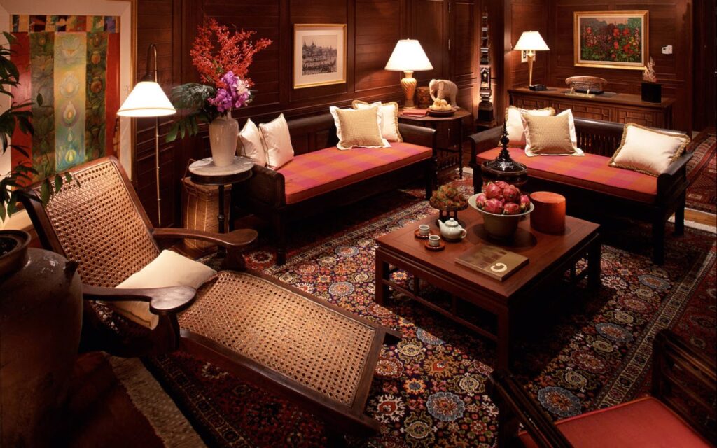 Tips and examples for Interior Spanish style in stylish home